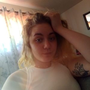 Meet your Posher, Melina